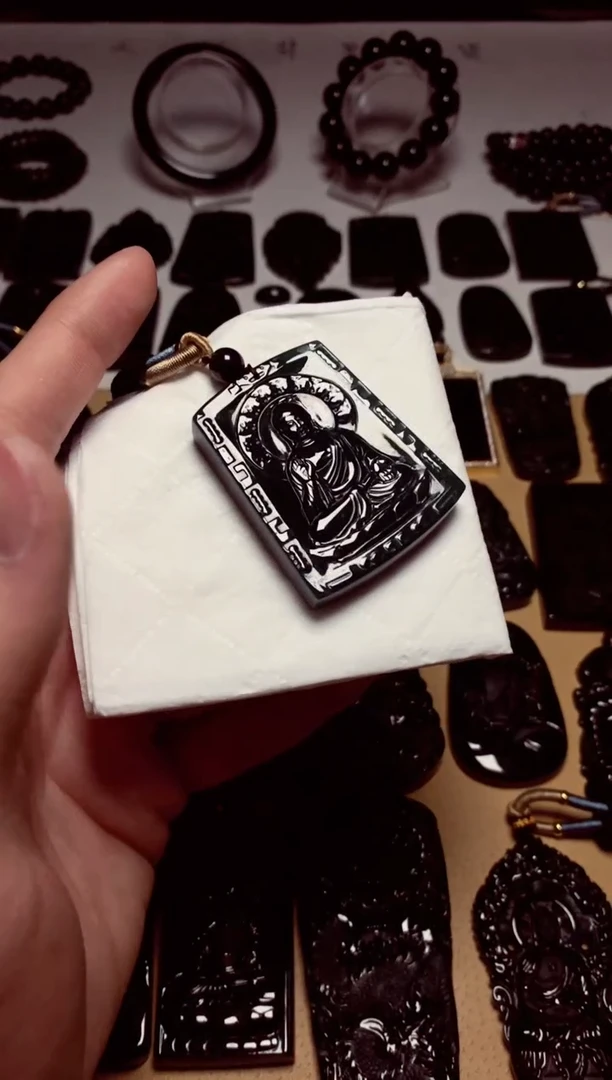 翡翠未镶嵌吊坠(不含链)翡翠吊坠