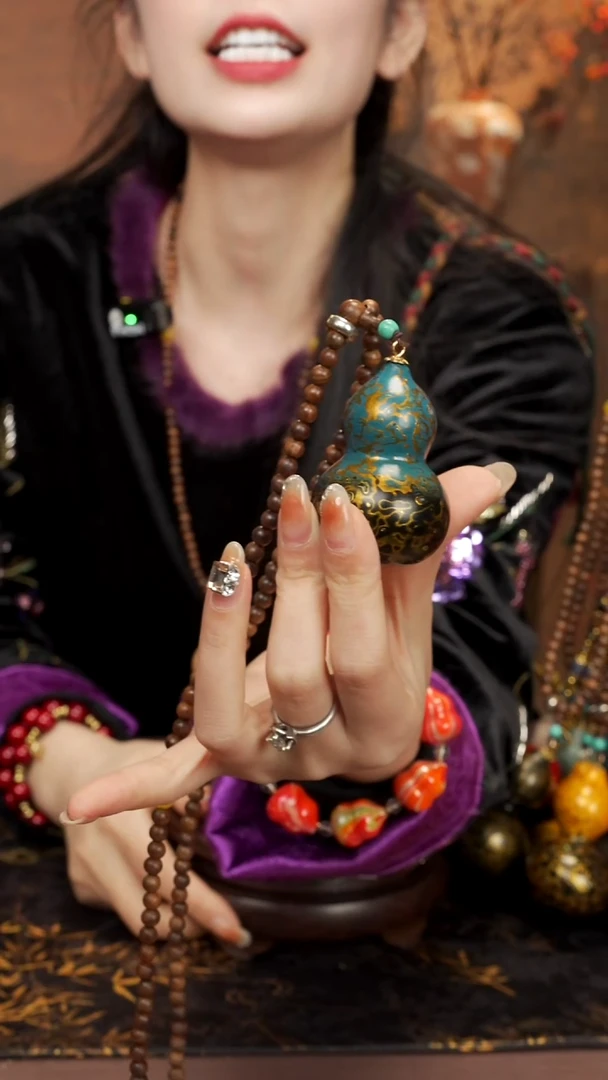 197--大漆脖挂小葫芦---158