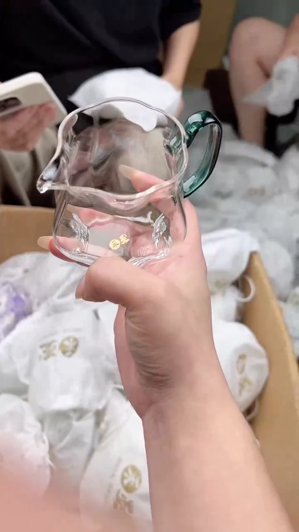 禾墨云华茶海墨绿色