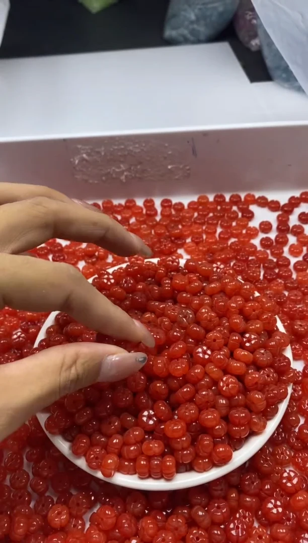 南红玛瑙未镶嵌颈饰w1858保山南红五瓣花8mm*10颗