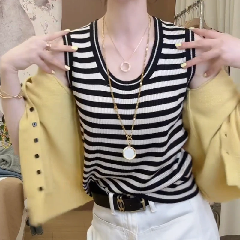 新款百搭修身显瘦时尚气质内搭针织无袖背心上衣LK2502012