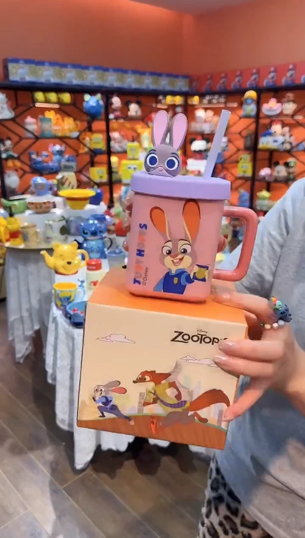 瓷片@@疯狂动物城兔子警官四方陶瓷吸管杯