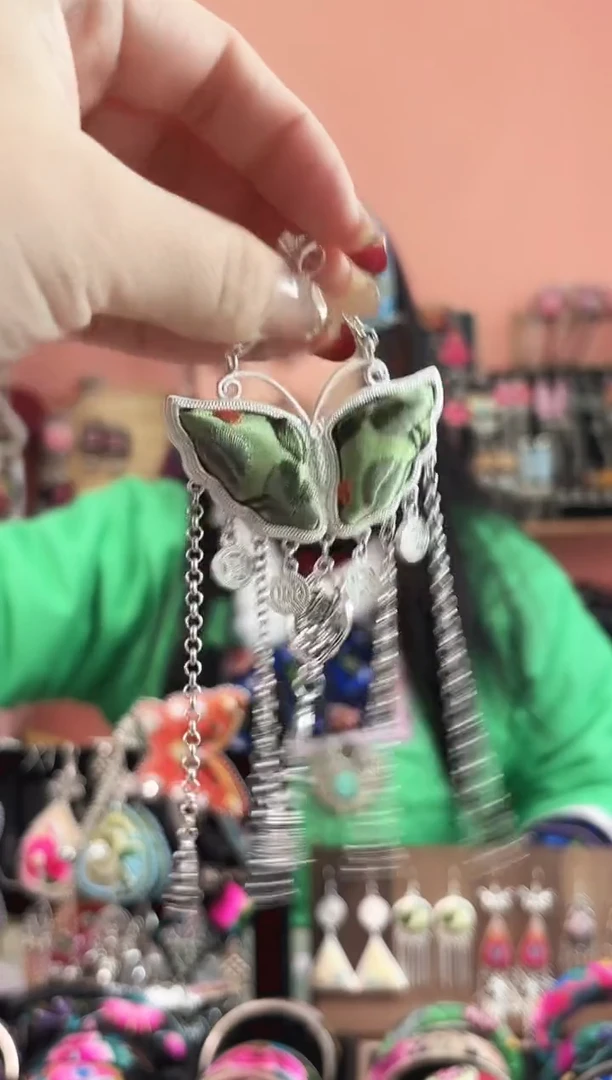 织绣艺枝独绣手工饰品42