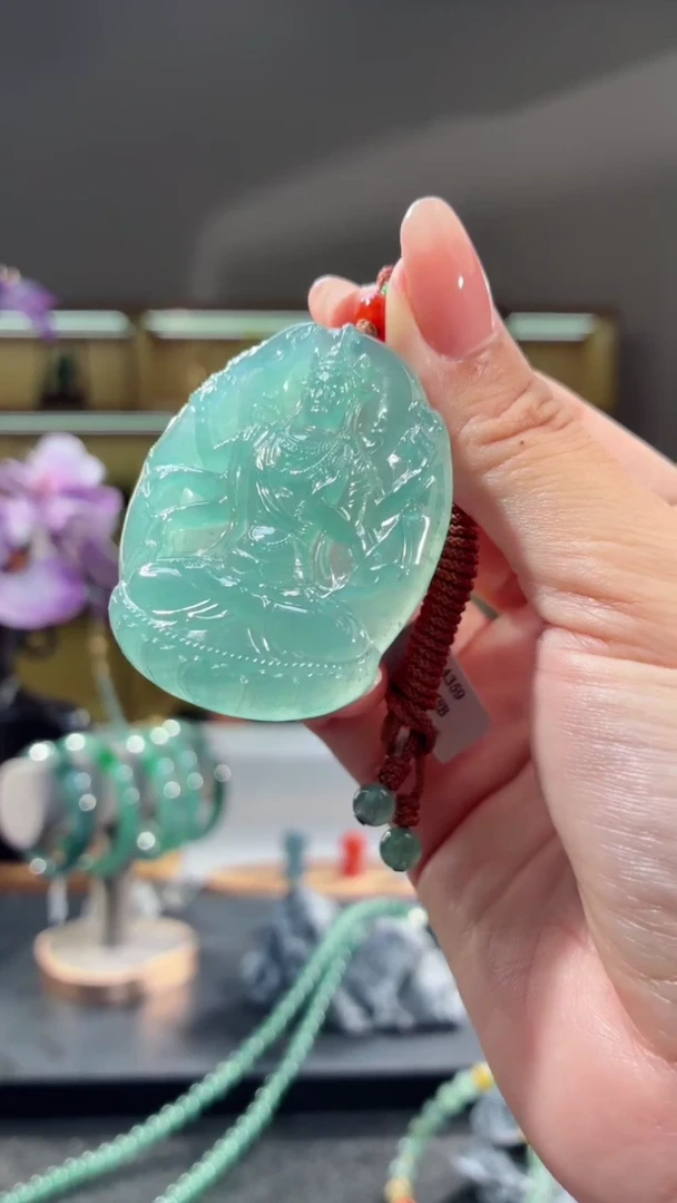 吊坠(不含链)未镶嵌翡翠观音