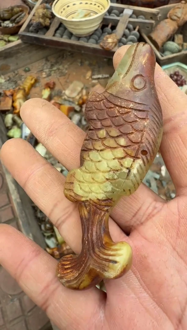 未镶嵌岫岩河磨玉（透闪石质玉）挂件同**振玉器555555