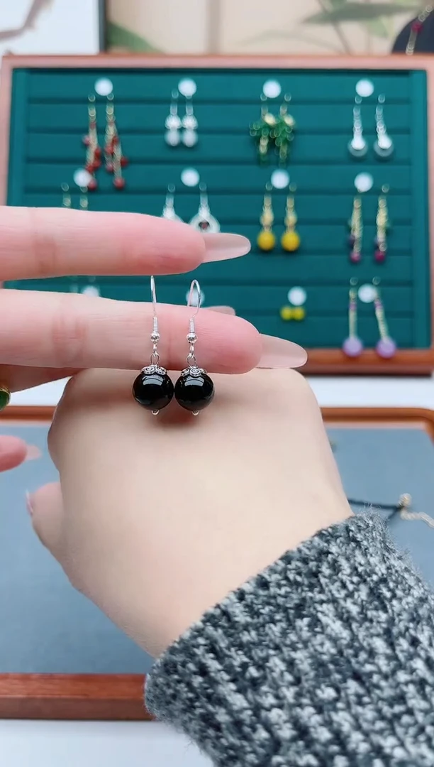 【闪购商品】黑曜岩耳饰银S925镶嵌8897