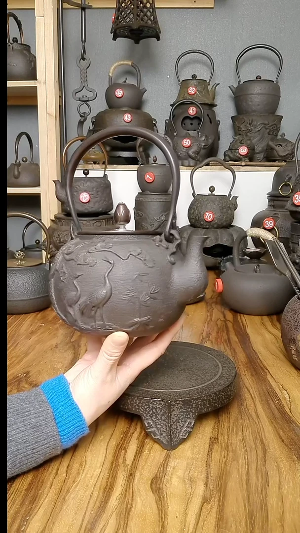 铸铁无涂层铸铁壶龟鹤延年1200毫升