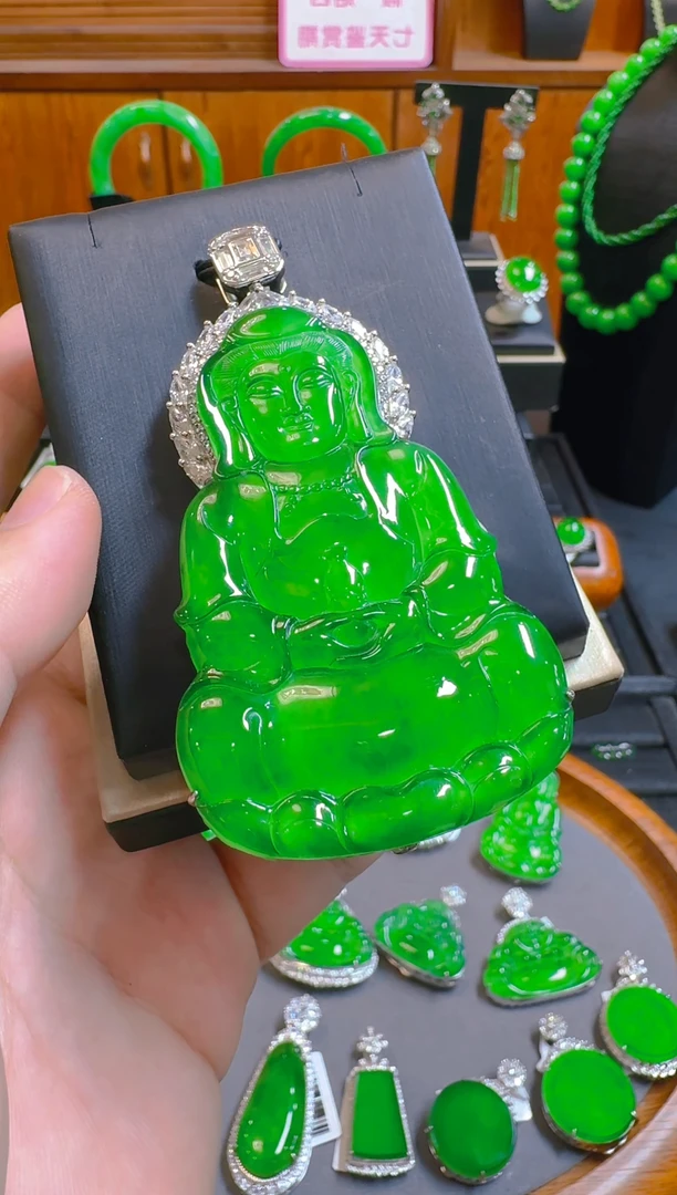 吊坠(赠链)银S925镶嵌翡翠天然A货翡翠