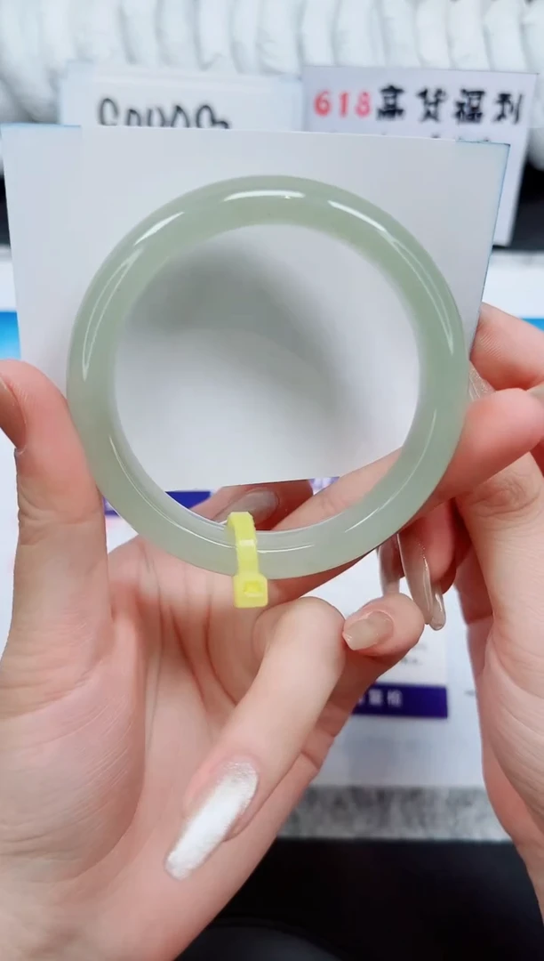 石英质玉手镯未镶嵌D80-57/58/59