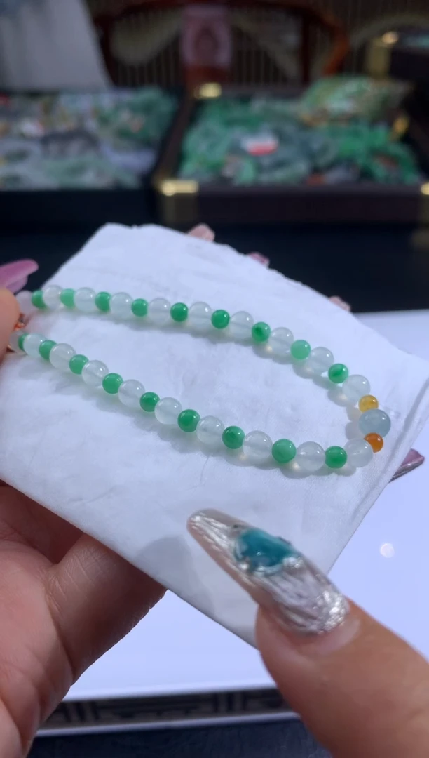 未镶嵌定制翡翠R****L翡翠