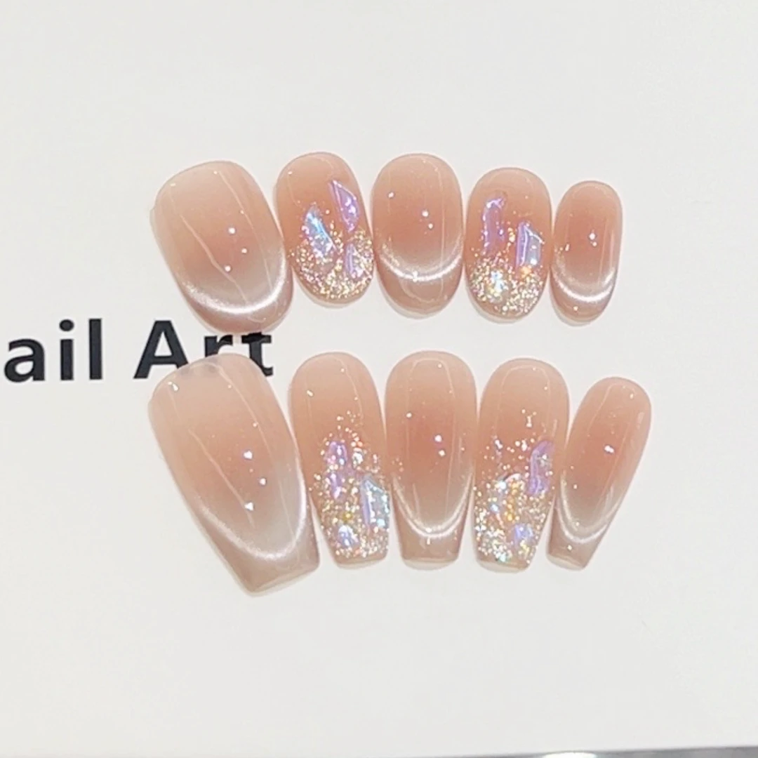 【闪烁】新款手工高端穿戴甲显白紫色色猫眼四季流行气质可拆卸