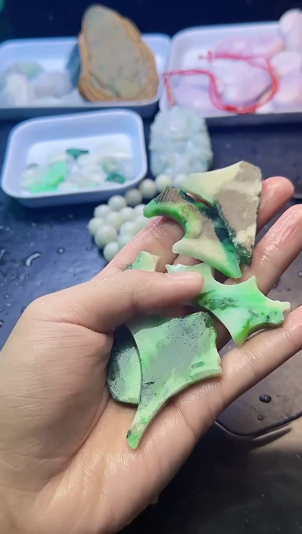 颈饰未镶嵌翡翠073天然A货翡翠