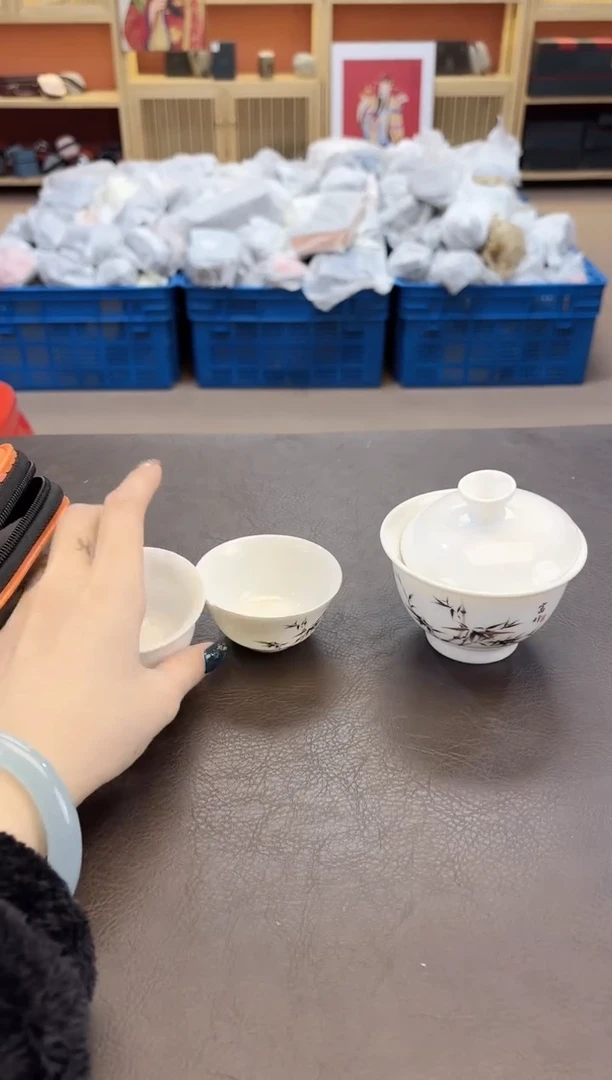 【闪购商品】摆件瓷SC1111111111111