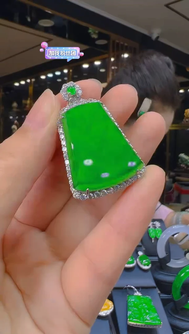 翡翠银S925镶嵌吊坠(赠链)014（多样性发其一）