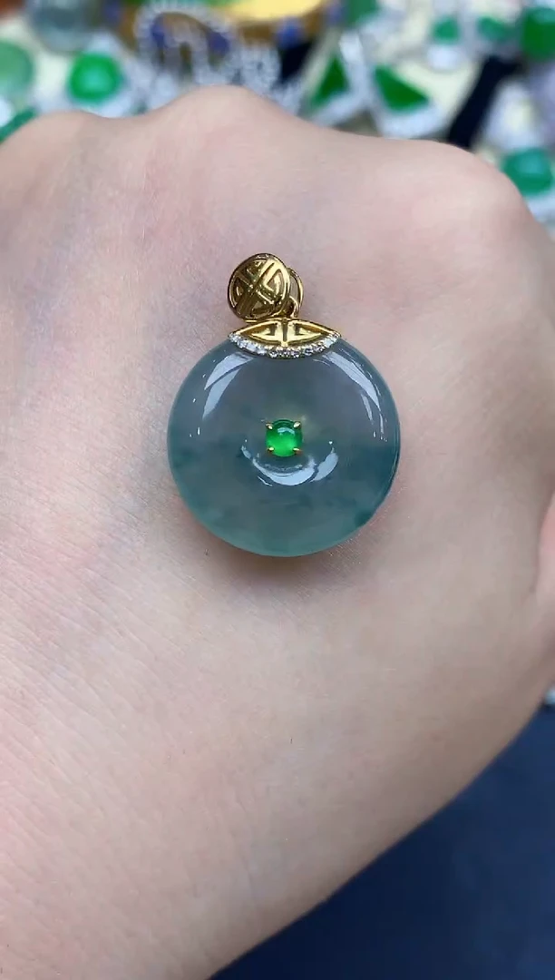 颈饰18K金镶嵌翡翠379-中国好珍宝