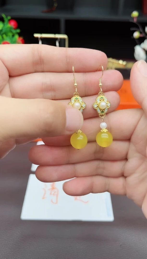 玛瑙/玉髓耳饰银S925镶嵌330000