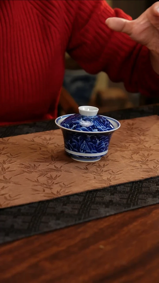 【闪购商品】杯子莹焰堂江崖海水纹盖碗