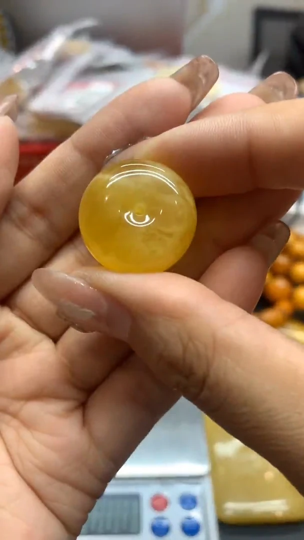 未镶嵌琥珀珠宝奇石2735