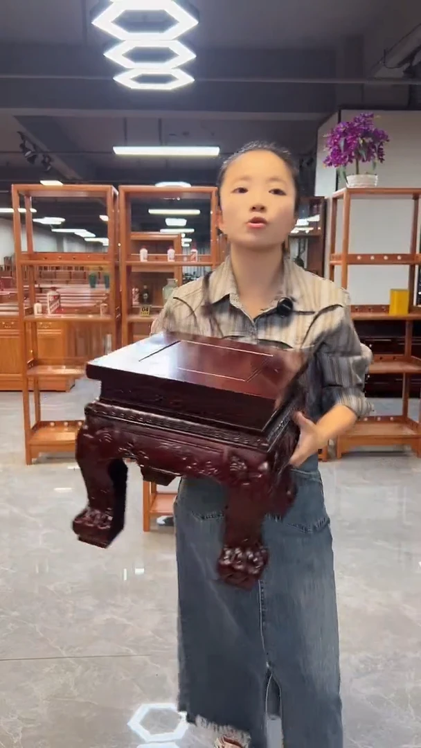 花梨木类家具酸枝色虎脚凳