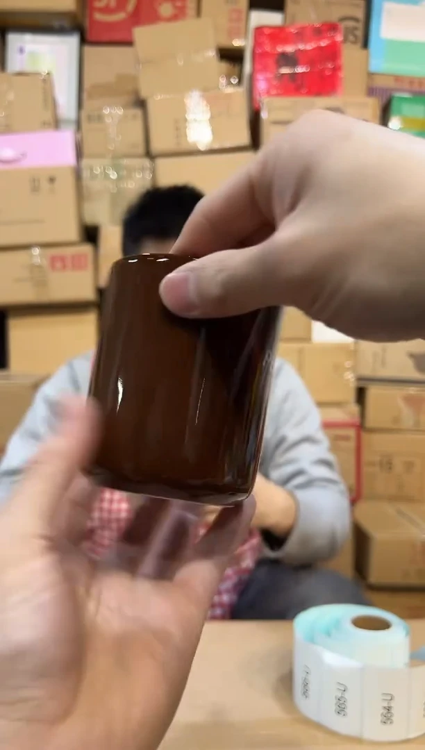 【闪购商品】杯棕色史努比立体水杯