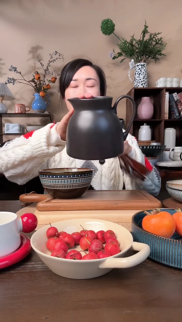 窑变麻点黑水壶微瑕