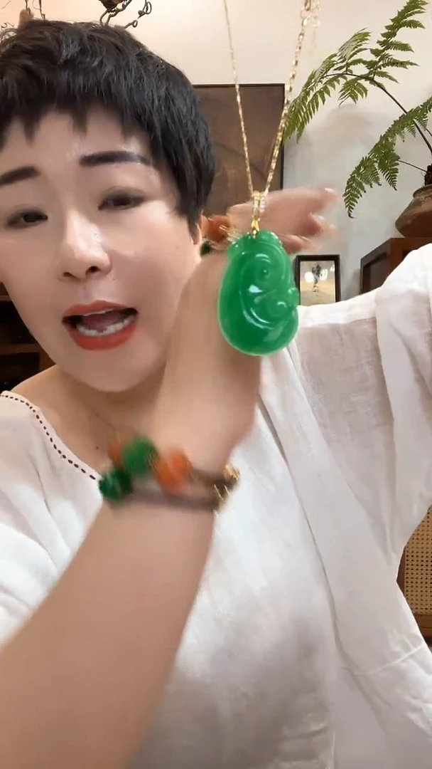 吊坠(赠链)合金翡翠083
