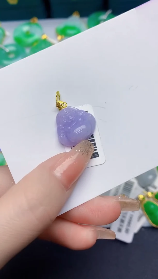 颈饰18K金镶嵌翡翠缅甸天然翡翠A货