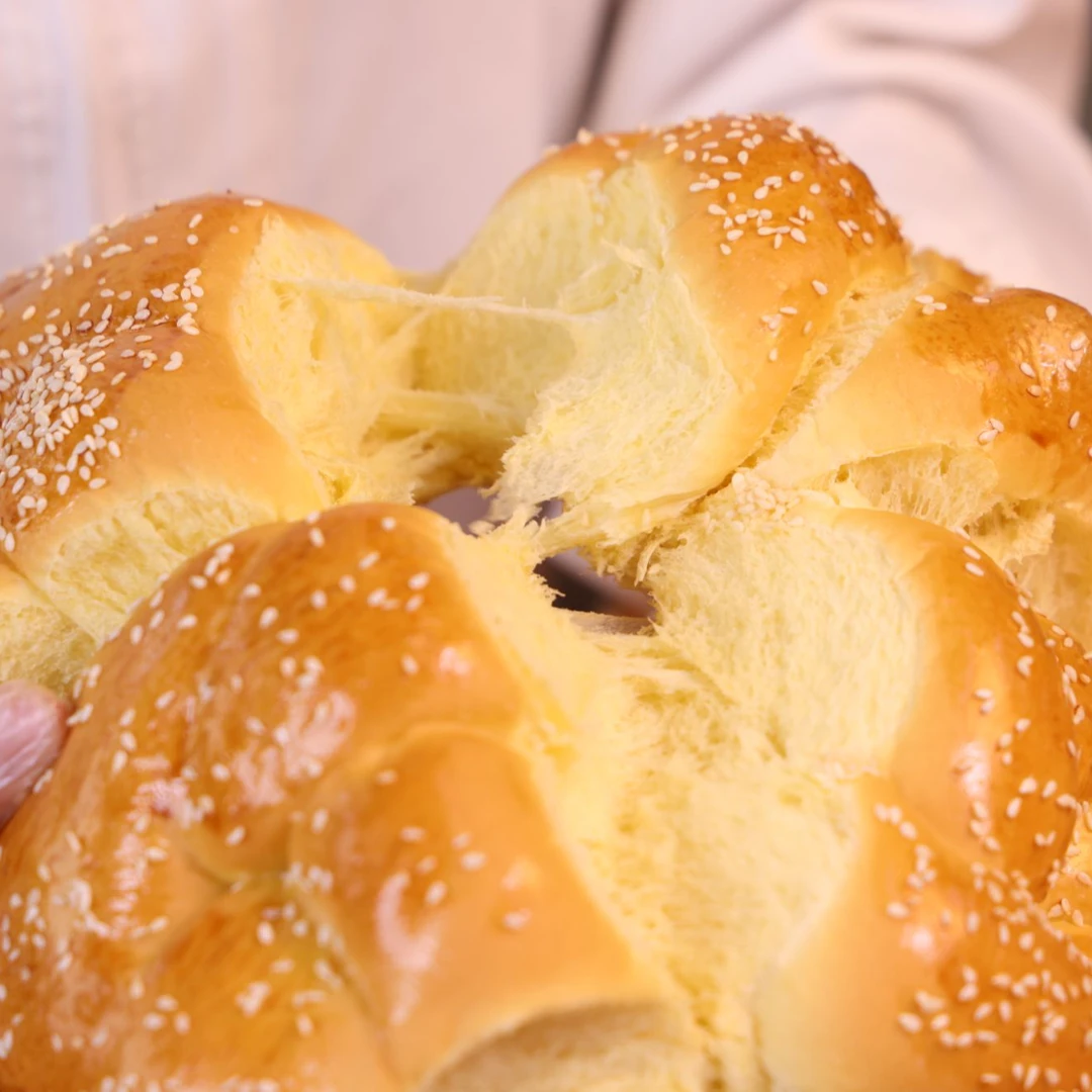 南瓜手撕老式面包手工面包拉丝牛奶鸡蛋南瓜面包早餐糕点老面包