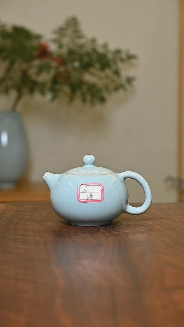 1#西施壶 天青 微瑕 朱家汝窑款