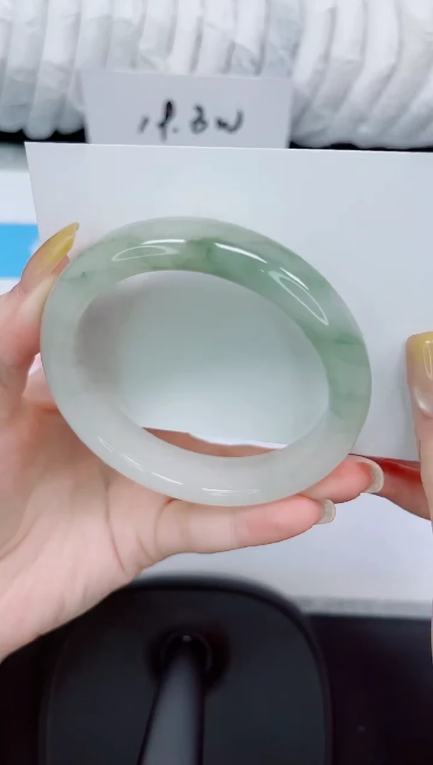 石英质玉手镯未镶嵌656