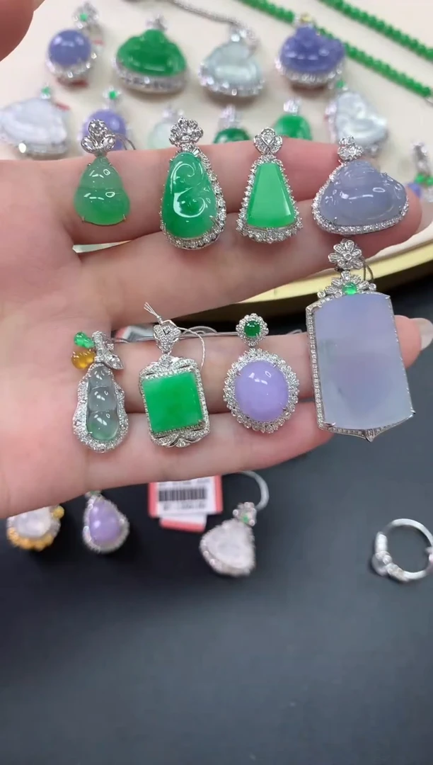 翡翠18K金镶嵌吊坠(不含链)X174|6800