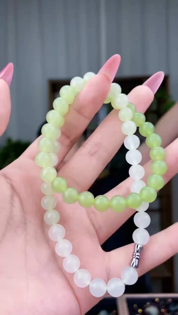 和田玉未镶嵌挂件拍一发一，多样性发货！