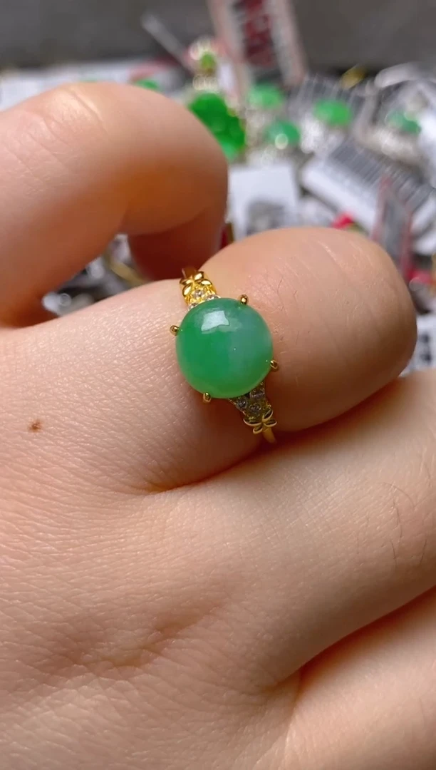 银S925镶嵌戒指翡翠百内无证书