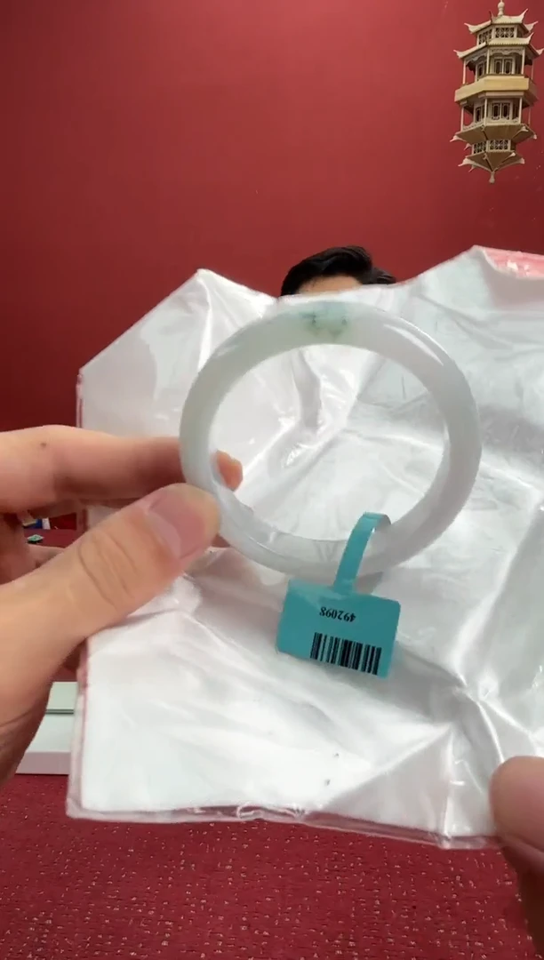 翡翠手镯未镶嵌13手镯