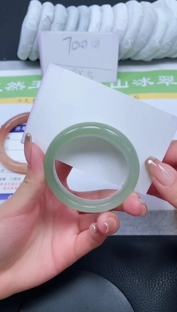 【闪购商品】石英质玉手镯未镶嵌A54-52