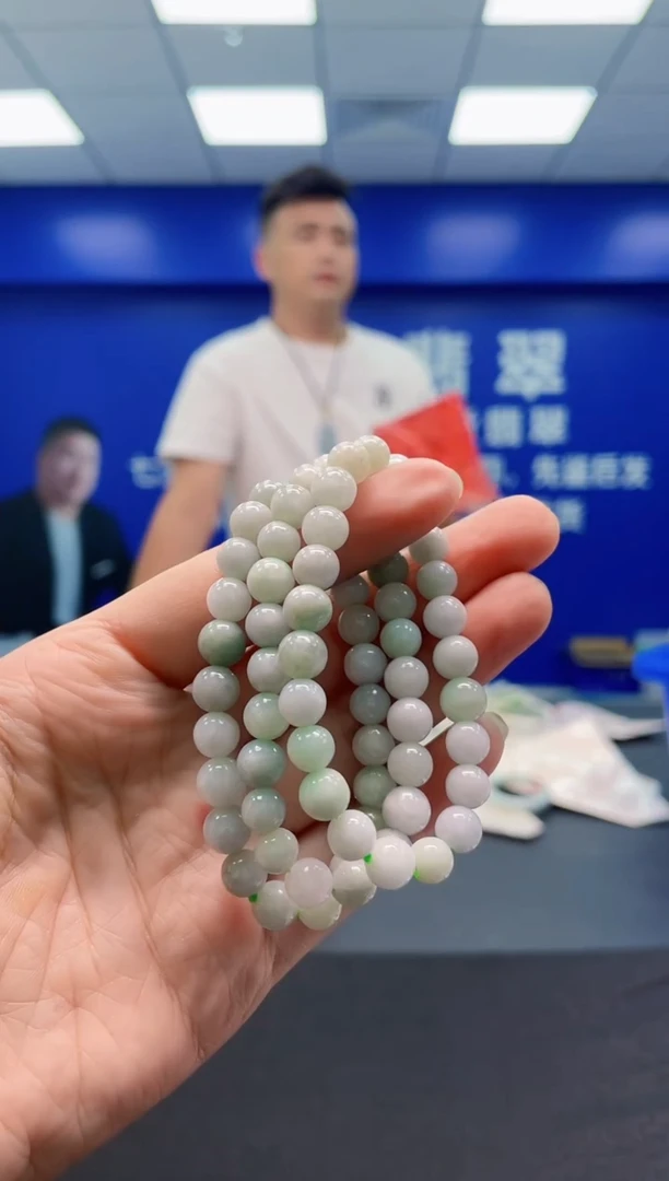 未镶嵌手串翡翠阿**子多样性发其一手串