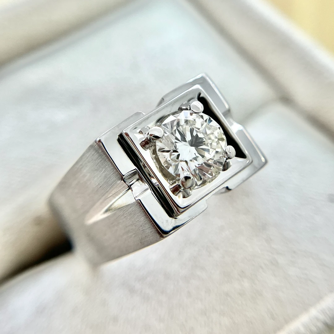 周D福   1.50克拉钻戒