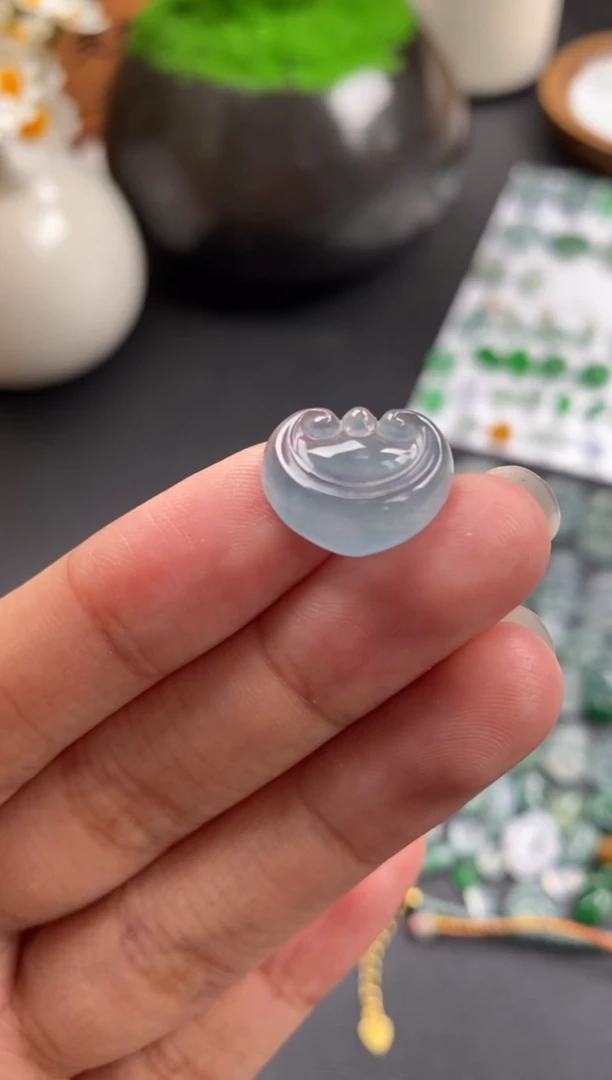 散珠翡翠冰胶如意