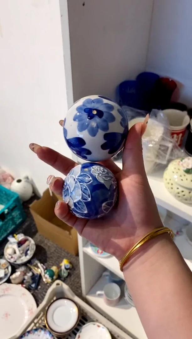 瓷片?**?瓷片哈哈哈哈哈哈