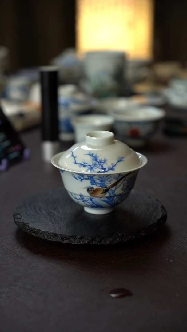 景德镇全手工手绘斗彩翠鸟二才盖碗01号（微瑕）
