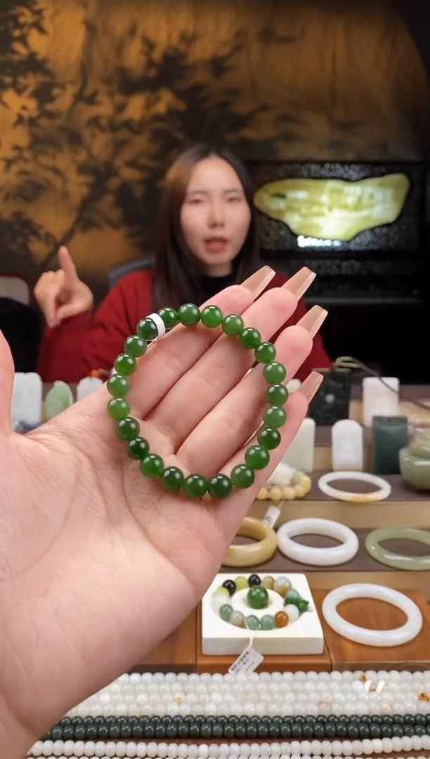 未镶嵌手串和田玉俄碧玉 菠菜绿