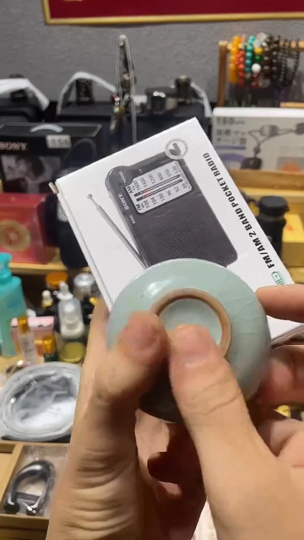 瓷片闪购商品 如图所示