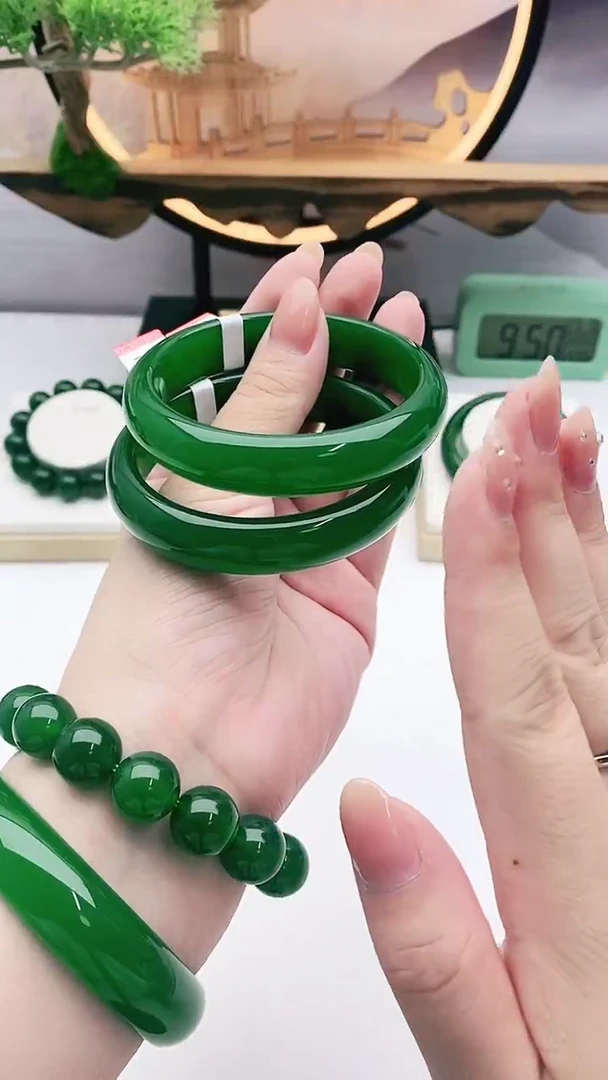 玛瑙/玉髓手镯未镶嵌用**儿帝王之色手镯