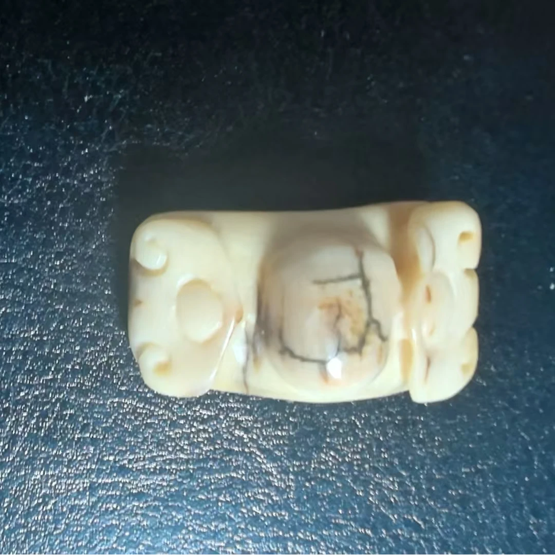猛犸约7.6克雕刻件XY453