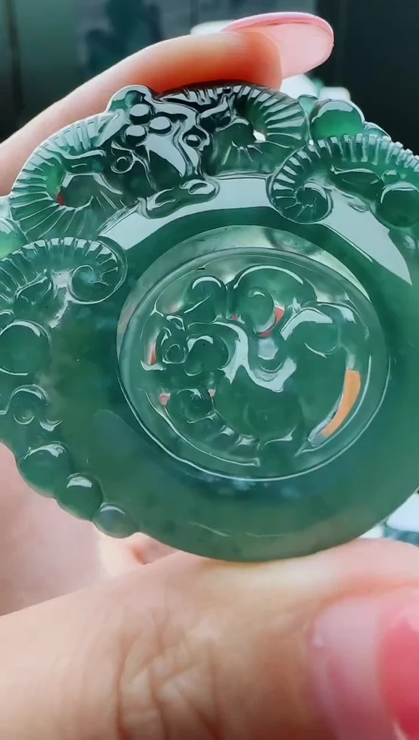 【闪购商品】翡翠颈饰未镶嵌多样性随机一件发货