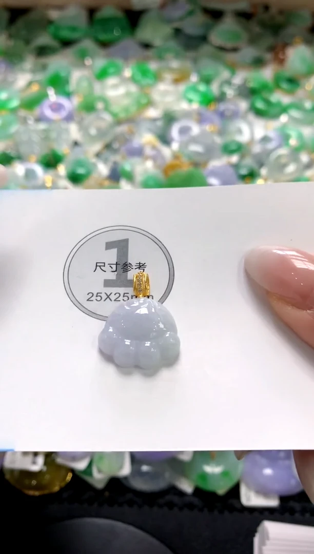 翡翠未镶嵌颈饰1111111111111111