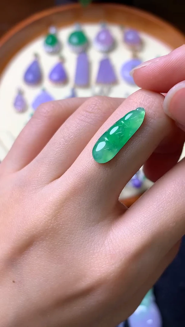 【闪购商品】定制翡翠未镶嵌裸石