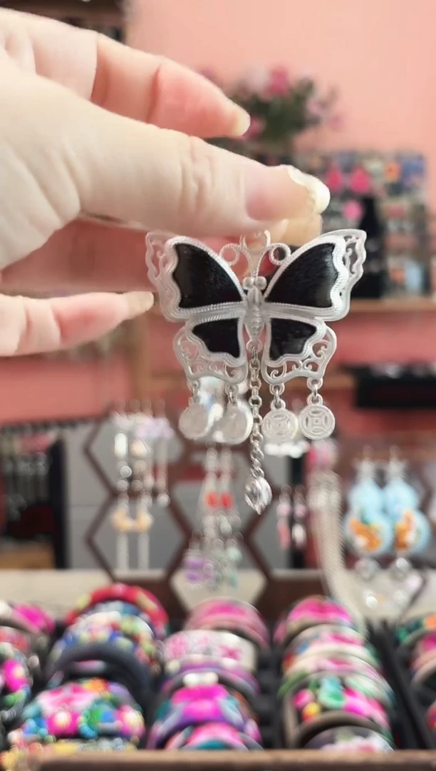 艺枝独绣手工饰品17