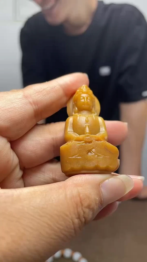 未镶嵌和田玉挂件1