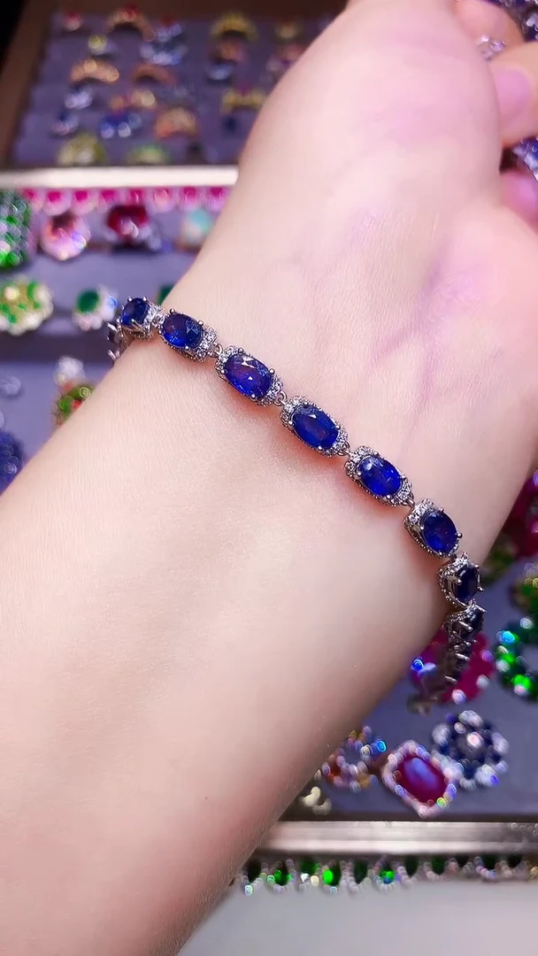 手链蓝宝石银S925镶嵌....